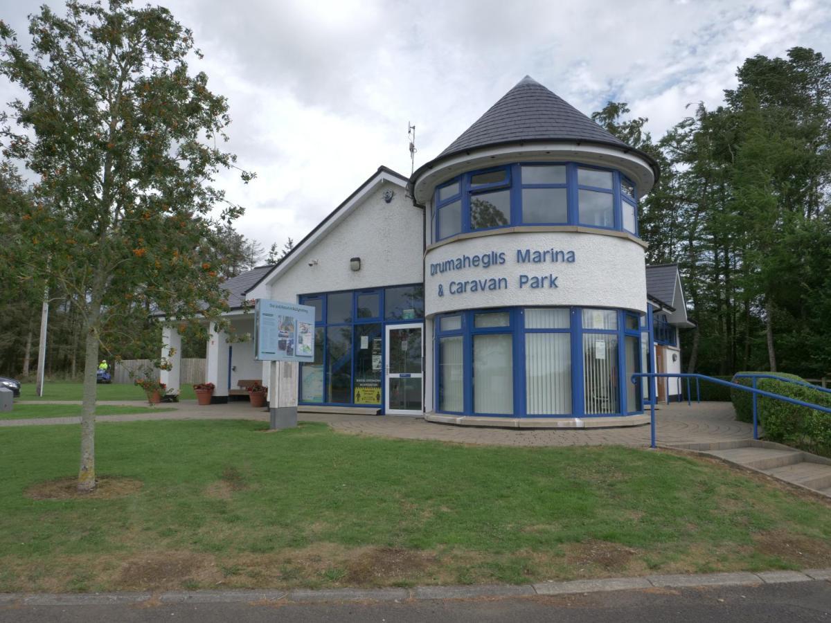 Vivienne Otel Ballymoney Dış mekan fotoğraf